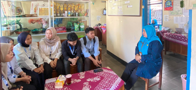 Mahasiswa KKN UIN Walisongo Koordinasi dengan SDN Banyubiru 03