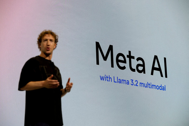 CEO Meta Mark Zuckerberg menyampaikan pidato utama dalam acara tahunan Meta Connect di Menlo Park, California, AS, pada 25 September 2024. Foto: Manuel Orbegozo/REUTERS