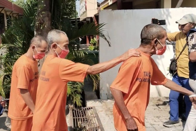 Polisi menangkap tujuh pria yang memperkosa dan mencabuli anak berusia 14 tahun di Kecamatan Tutur, Pasuruan. Foto: Dok. Istimewa