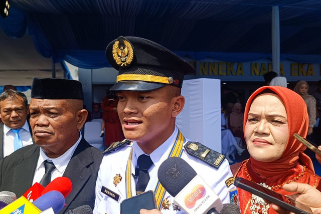 Lulusan terbaik IPDN 2025, Peraih Kartika Astha Brata, Suwandi di Kampus IPDN, Jatinangor, Sumedang, Jawa Barat, Senin (28/7/2025). Foto: Zamachsyari/kumparan