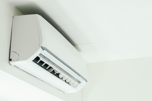 Ilustrasi AC inverter low watt. Foto: Freepik