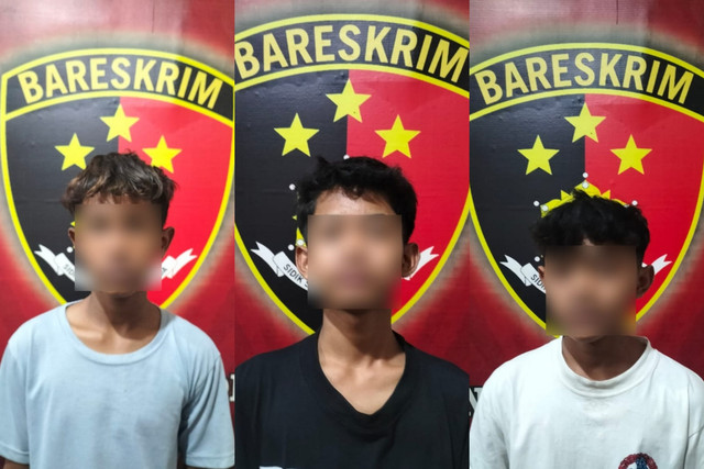 Tiga remaja di Sragen yang mencoret bendera Merah Putih. Foto: Polres Sragen