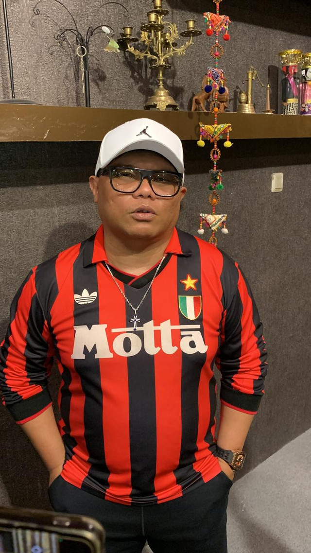 Badai eks Kerispatih hadir dalam konferensi pers di kawasan Fatmawati, Jakarta Selatan, pada Senin (28/7/2025). Foto: Vincentius Mario/kumparan