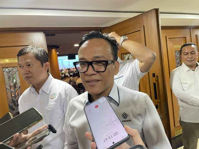 Wakil Menteri Ketenagakerjaan (Wamenaker) Emmanuel Ebenezer di Auditorium BRIN, Jakarta Pusat, Senin (28/7/2025). Foto: Najma Ramadhanya/kumparan