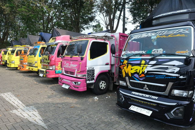 Ragam truk Fuso milik Canter Mania Indonesia Community. dok. KTB