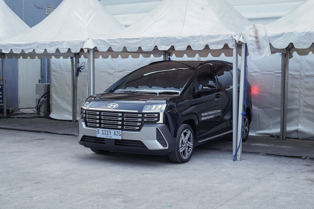 Test drive Hyundai Stargazer Cartenz dan Cartenz X di GIIAS 2025. Foto: Hyundai