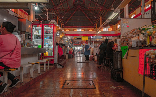 Kuliner Pasar Gede Solo. Foto hanya ilustrasi, bukan tempat sebenarnya. Sumber: pexels.com/SOYD CONTENIDO