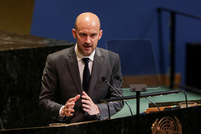 Menlu Prancis Jean-Noel Barrot berbicara dalam Konferensi Internasional Tingkat Tinggi untuk Penyelesaian Damai Masalah Palestina dan Implementasi Solusi Dua Negara di markas besar PBB di New York City, Amerika Serikat, Senin (28/7/2025). Foto: Jeenah Moon/REUTERS