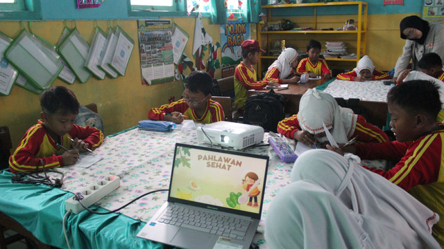 Berlangsungya program "Pahlawan Sehat", salah satu program individu MMD UB Kelompok 67. Sumber MMD UB Kelompok 67.