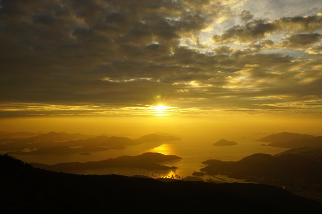 Gardu Pandang Tieng Dieng. Foto hanya ilustrasi bukan tempat sebenarnya. Sumber foto: Pixabay.