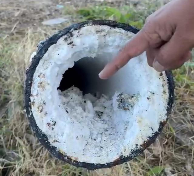 Fenomena fouling di pipa geothermal Dieng (Sumber: Dokumentasi Penulis)