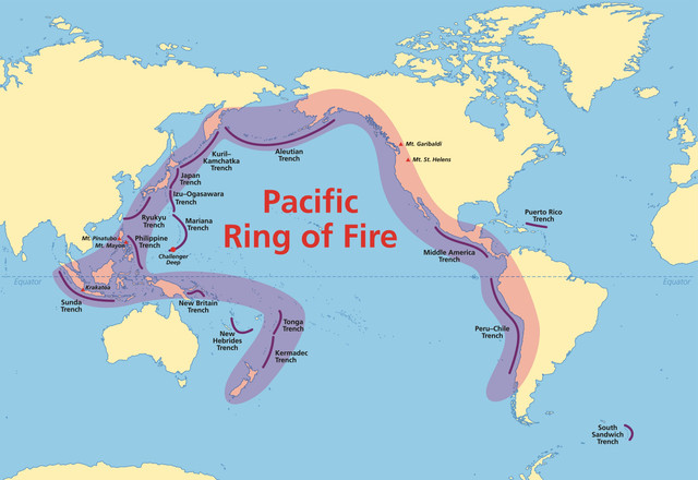  Ring of Fire, alias Cincin Api Pasifik yang melewati wilayah Indonesia. Foto: Shutterstock