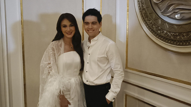 Konferensi pers resepsi Luna Maya dan Maxime Bouttier, kawasan Gatot Subroto, Jakarta Selatan, Rabu (30/7/2025). Foto: Giovanni/kumparan