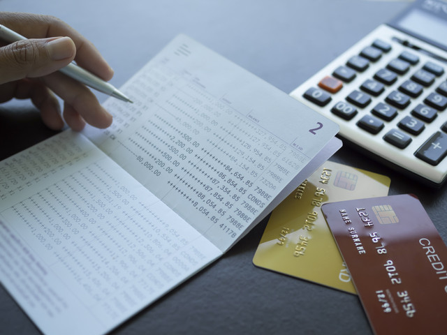 Ilustrasi rekening tabungan di bank. Foto: Shutterstock
