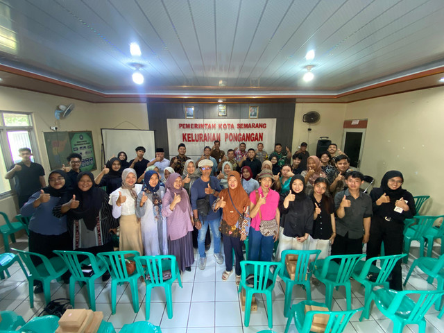 PPK Ormawa HMD Pertanian Beserta Masyarakat Bentuk Kelompok Wirausaha SRIKANDI