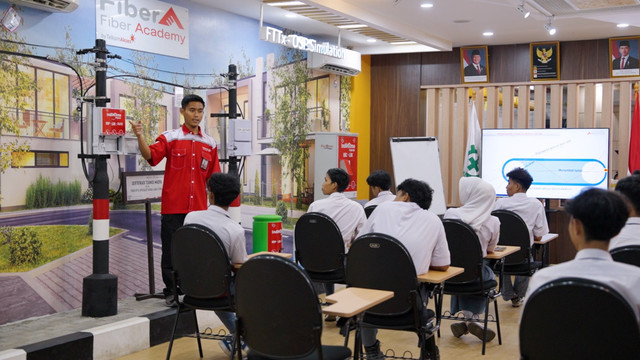 Program unggulan Telkom Akses, Kelas Industri Digital (KIDI). Foto: dok. Telkom