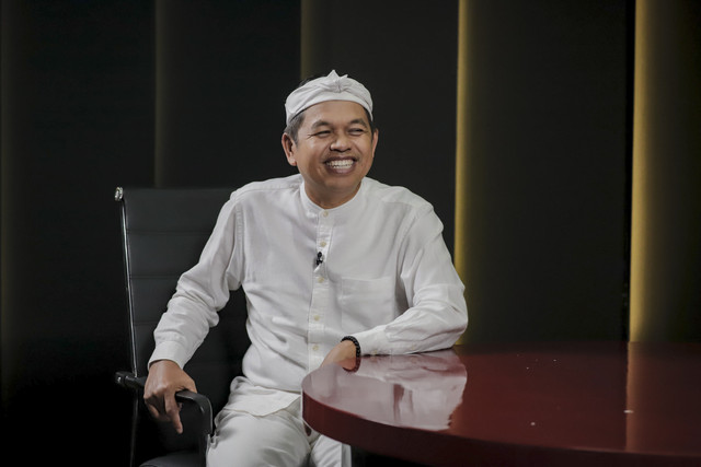 Gubernur Jabar Dedi Mulyadi dalam podcast Info A1 kumparan di Jakarta, Kamis (31/7/2025). Foto: Jamal Ramadhan/kumparan