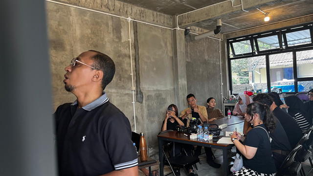 Studi Praktis Produksi Dokumentasi Audio Video hari ke-2 yang berlangsung pada Rabu (30/7). Foto: Tannayu Hangno/Pandangan Jogja