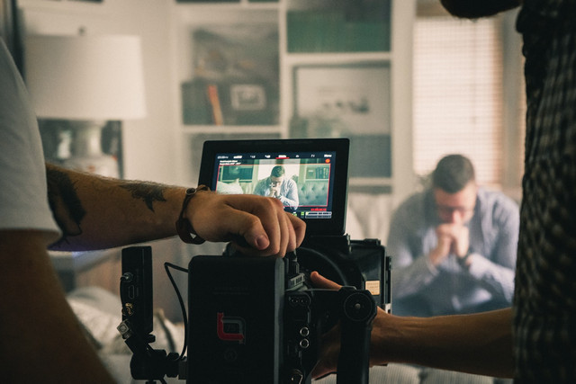 Ilustrasi Sinopsis Film Rego Nyowo. Unsplash/Daniel Day Media