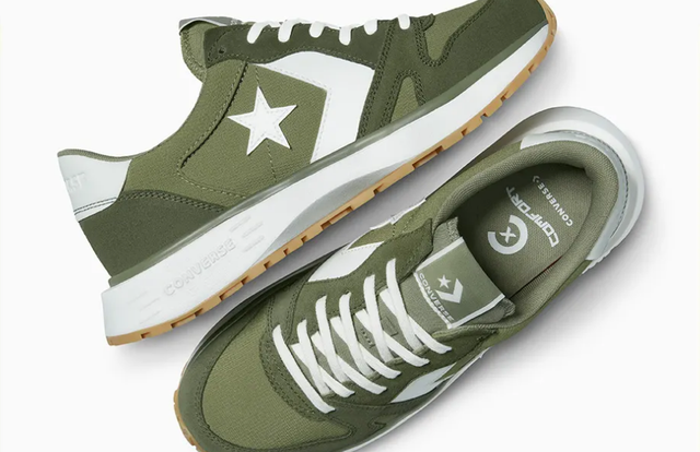 Converse Made In Vietnam Apakah Ori? Foto adalah sepatu Converse. Sumber: converse.co.id