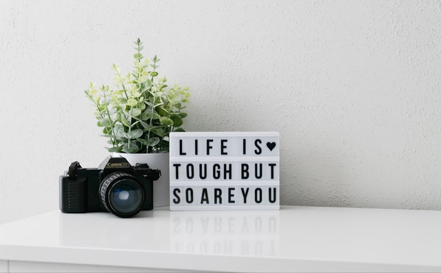 Ilustrasi 18 Caption Diri Sendiri Penyemangat   Sumber Unsplash/Debby Hudson
