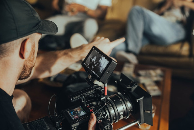 Ilustrasi Pemain Drama Love Untangled, Foto:Unplash/Jakob Owens