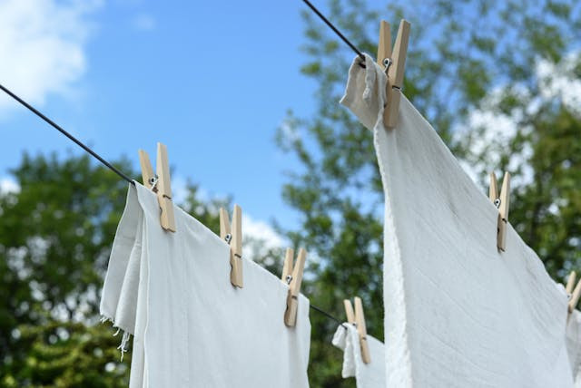 cara menghilangkan sablon di baju yang ampuh. foto hanya ilustrasi. sumber: pexels 