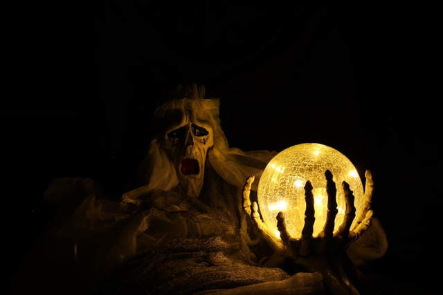 Ilustrasi Link Trailer Conjuring 4 yang Penuh Adegan Mencekam, Foto: Unsplash/Lan Gao