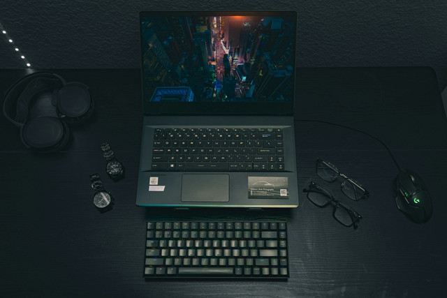 Ilustrasi Cara mengganti lokasi Roblox. Sumber: austin chen/unsplash