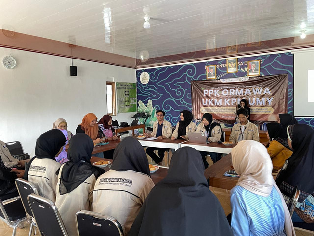 Optimalisasi Produk Lokal Olahan Sawo Dlingo oleh Tim PPK Ormawa UKM KPM UMY