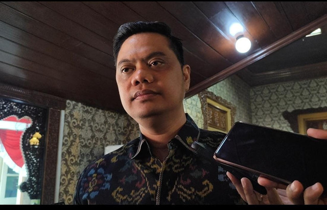 Bupati Jepara Witiarso Utomo ditemui di kantornya. Dok: Intan Alliva/kumparan
