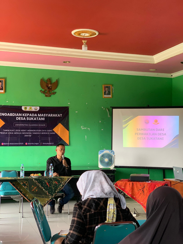 Sosialisasi Re-Branding dan Digitalisasi UMKM Desa Sukatani oleh Mahasiswa Unida