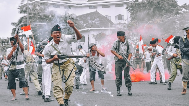 Ilustrasi rangkuman peristiwa Rengasdengklok. Sumber: Unsplash/Bimo Luki