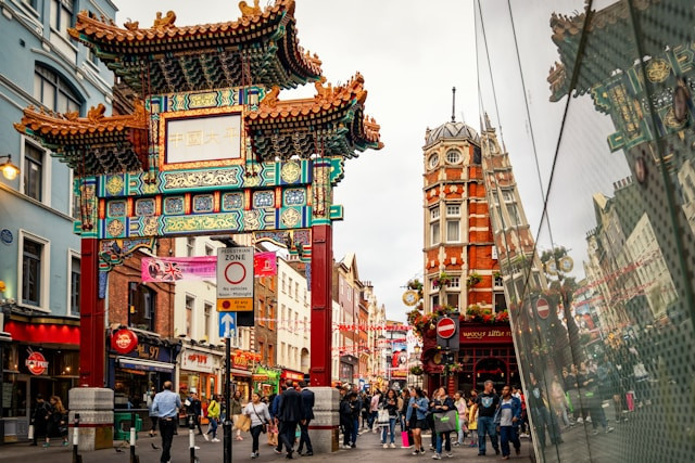 Old Shanghai Sedayu City. Foto hanya ilustrasi, bukan tempat sebenarnya. Sumber: Unsplash/Nik Ramzi Nik Hassan