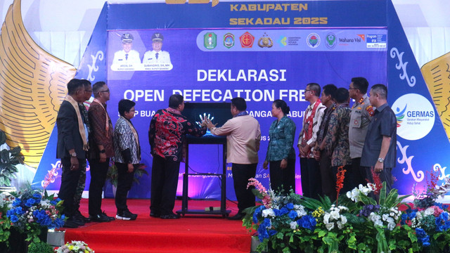 Deklarasi ODF di Kabupaten Sekadau. Foto: Dok. Istimewa