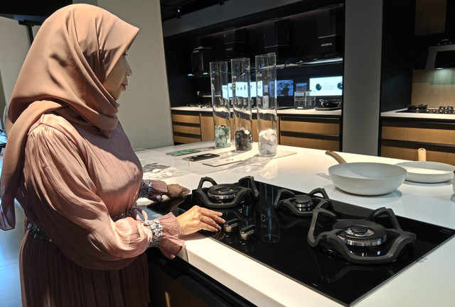 Sebagai ruang dengan aktivitas paling kompleks di rumah, dapur perlu mendukung proses memasak secara efisien, praktis, dan aman. Foto: Masruroh/Basra