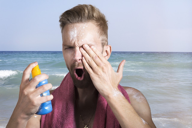 Ilustrasi sunscreen non-comedogenic untuk kulit berminyak dan berjerawat. Sumber: Pixabay/Sammy Sander