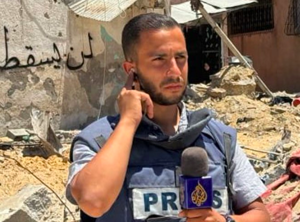 Anas Al-Sharif, jurnalis terkemuka Al-Jazeera di Jalur Gaza, tewas dibom Israel, Agustus 2025. Foto: X/AnasAlSharif0