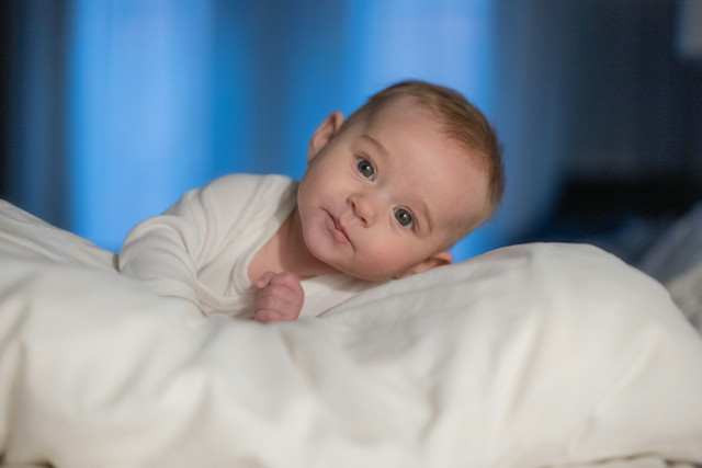 Ilustrasi stimulasi bayi 4 bulan. Foto: Unsplash