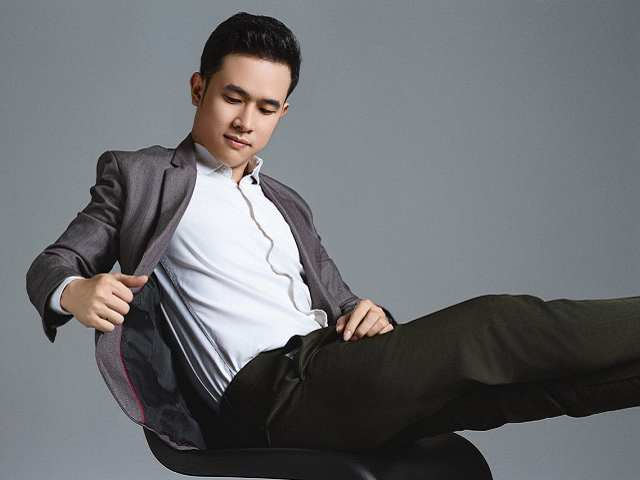 Ilustrasi merk baju pria branded. Sumber: pexels.com/Pro5Vn.