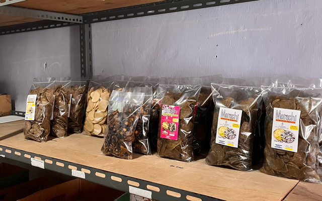 Produk UMKM Kerupuk Simping Dusun Kauman Socah