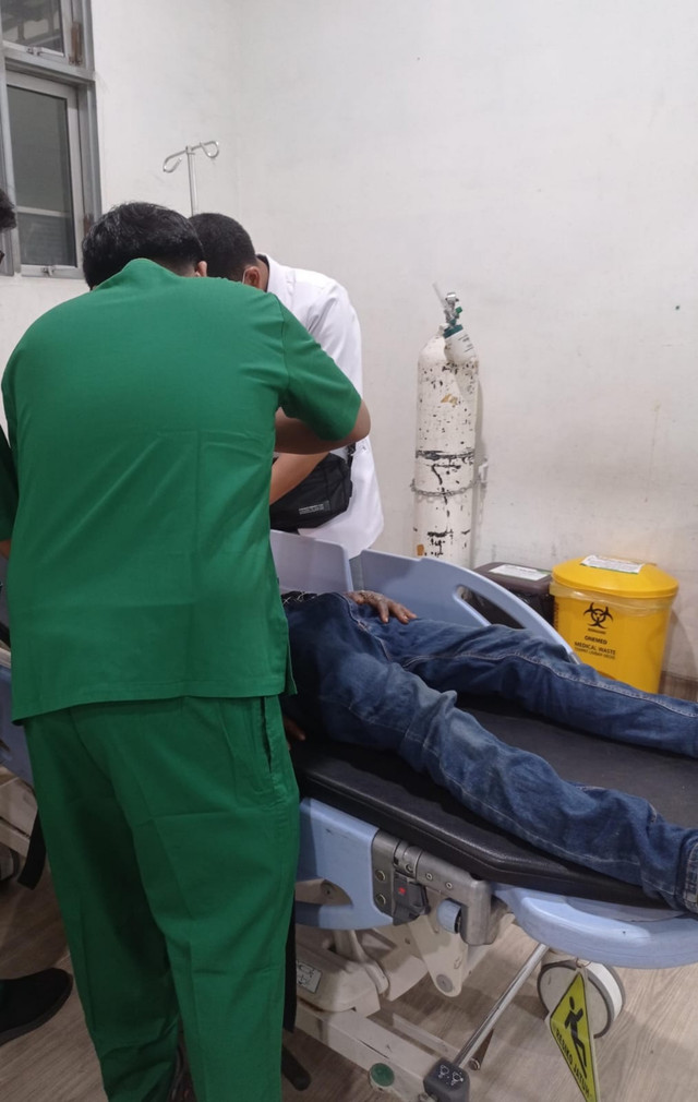 Pria di Deli Serdang diduga dibakar oleh ASN lantaran mencuri ubi.  Foto: Dok. Istimewa