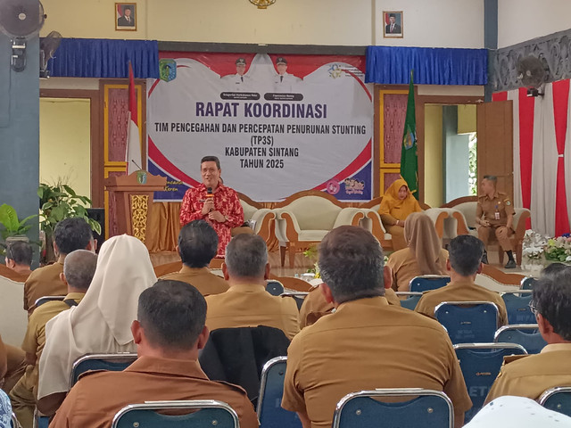 Kepala BKKBN Provinsi Kalbar, Nuryamin.(Foto: Ist)