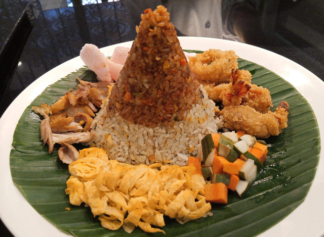 Nasgor Merah Putih. Foto: Masruroh/Basra