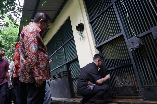 Gubernur DKI Jakarta Pramono Anung meninjau Taman Margasatwa Ragunan, Jakarta, Kamis (14/8/2025). Foto: Febria Adha Larasati/kumparan
