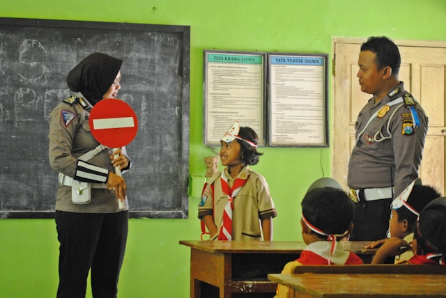 Ilustrasi Janji Patroli Keamanan Sekolah Disebut Juga Sebagai. Sumber: Unsplash/Husniati Salma