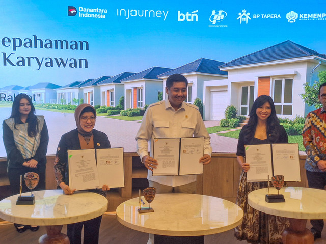 Menteri PKP Maruarar Sirait dalam serah terima 5.000 kuota FLPP untuk pegawai InJourney Group di Kantor InJourney, Jakarta Pusat pada Kamis (14/8). Foto: Argya Maheswara/kumparan