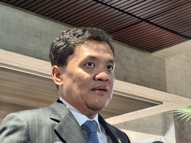 Ketua Komisi III DPR RI sekaligus Wakil Ketua Umum Partai Gerindra Habiburokhman di Gedung DPR Ri, Senayan, Jakarta Pusat pada Jumat (15/8). Foto: Argya Maheswara/kumparan