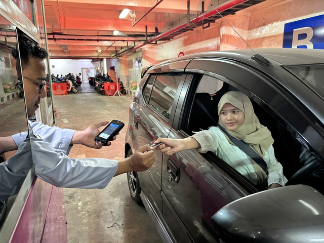 Salah satu lokasi parkir di Surabaya. Foto: Diskominfo Surabaya 