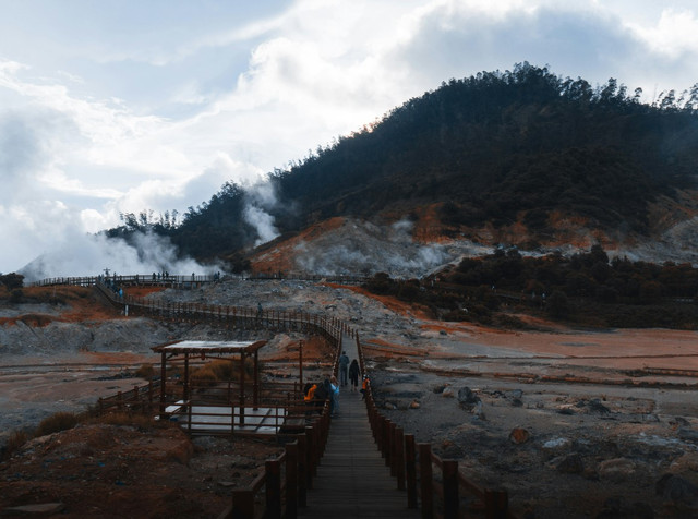 Tiket masuk Kawah Sikidang 2025. Sumber: Unsplash/Awan AR